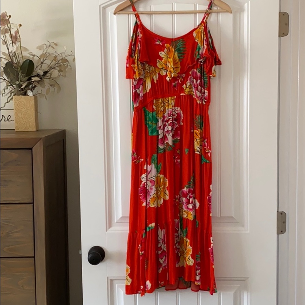 Old Navy Summer Midi Dress - Picture 4 of 6